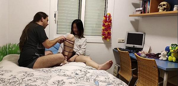  Beautiful Chinese slave tied up with a vibrator on her feet and fucked - Futomomo shibari tie